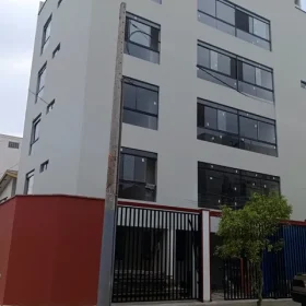 D00Q5ZMQdax6pCrKMKbxf72d